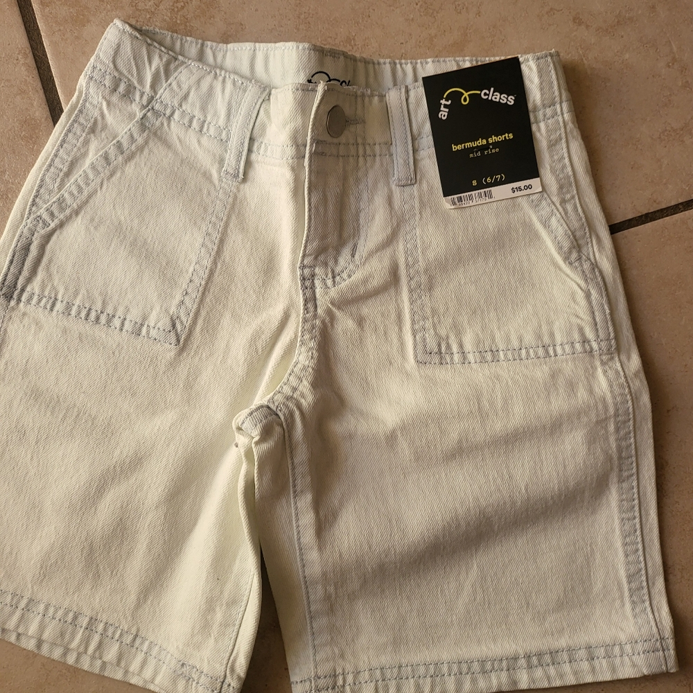Art Class Small 6/7, light wash shorts